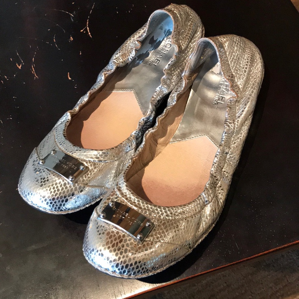 Michael Kors flats